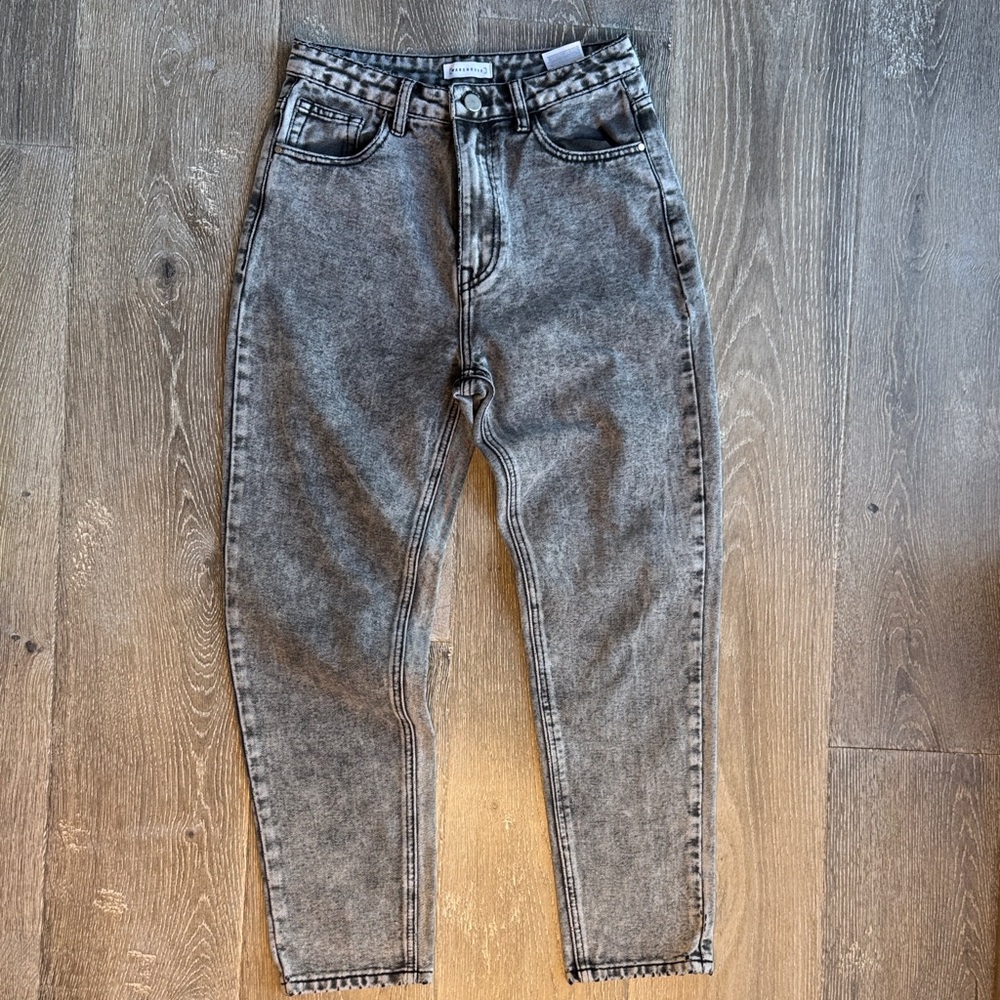 Warehouse Women’s Washed Black Slim Jeans AS 0261